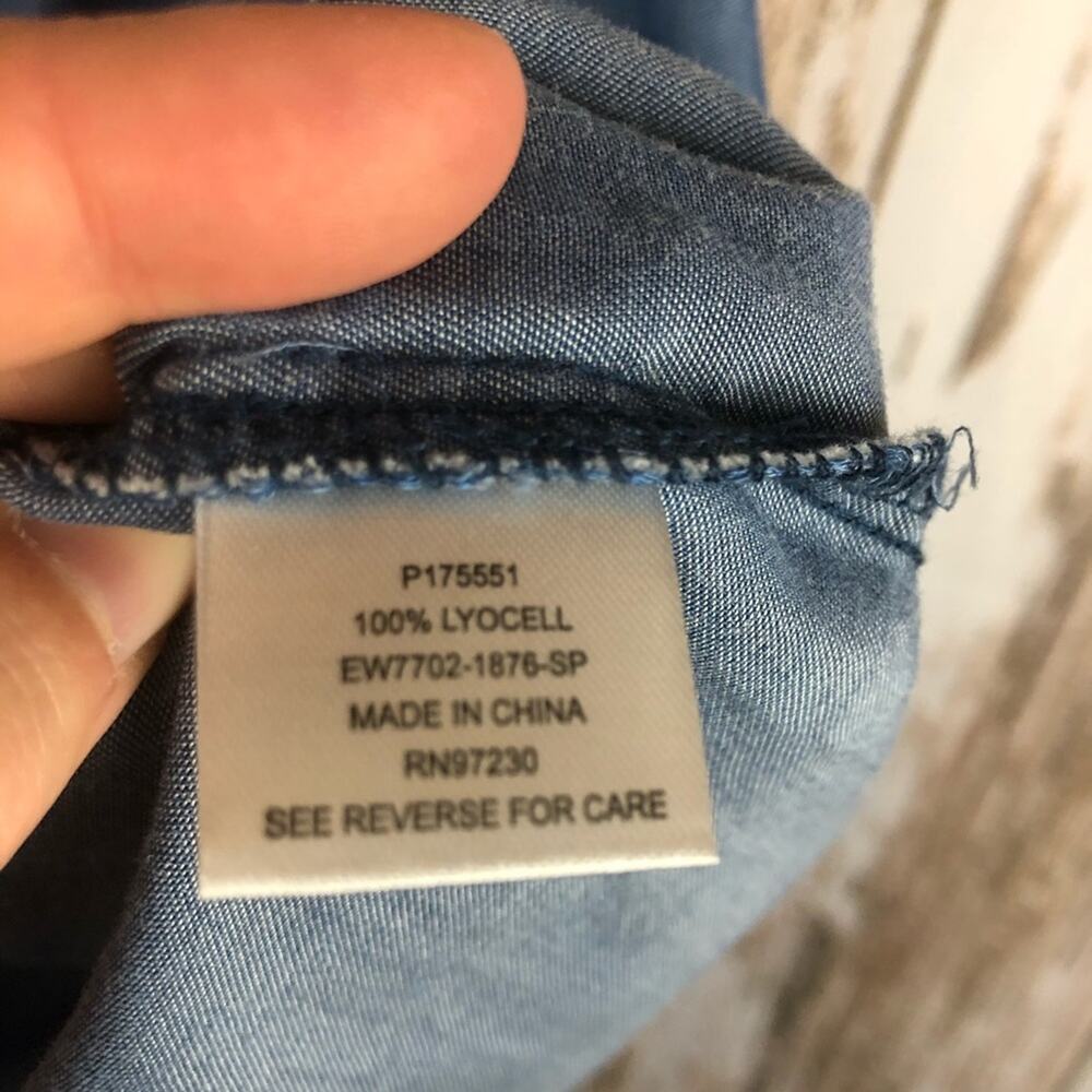 NWT Crave Fame Chambray top, Size 3X. Ruffle - Picture 6 of 7
